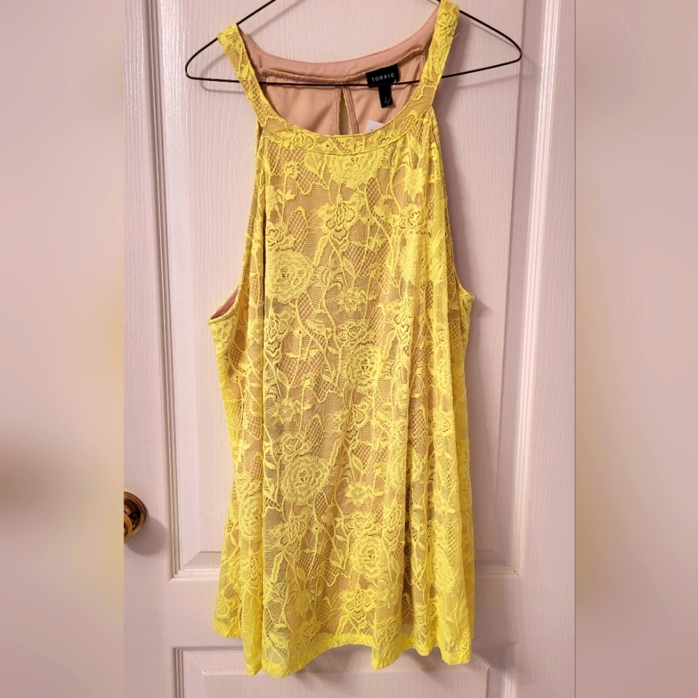 Stretch yellow lace tank top